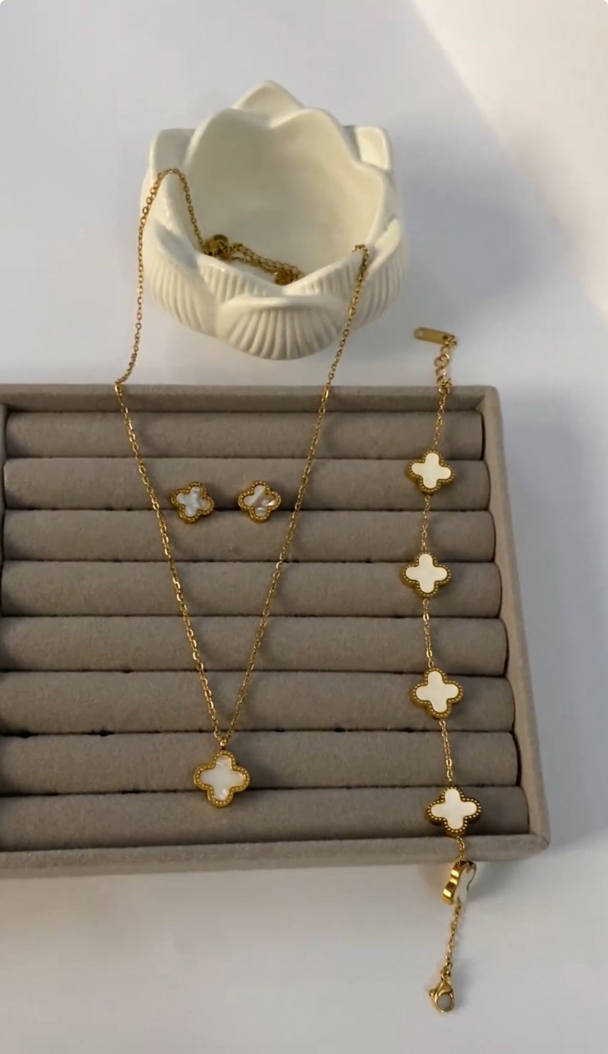 Black Elegance Jewelry Set
