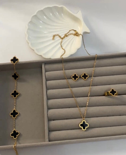 Black Elegance Jewelry Set
