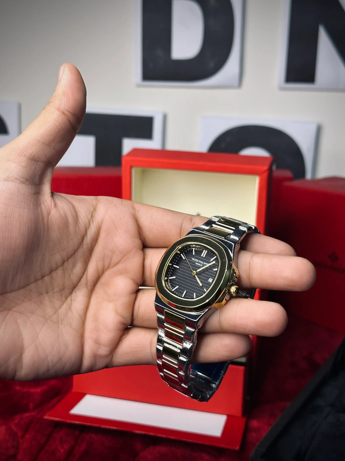 PP Premium Watch