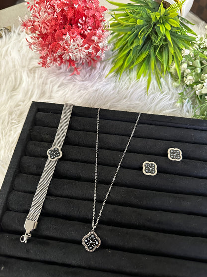 Time Elegance Jewelry Set