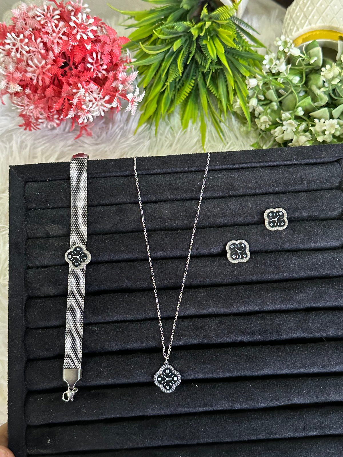Time Elegance Jewelry Set