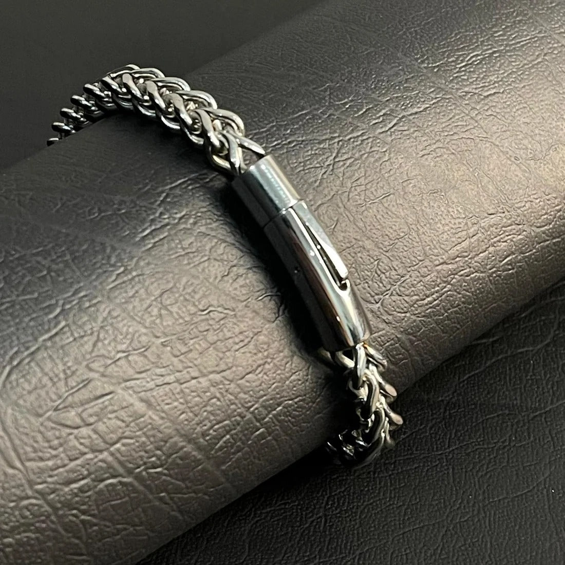 Silver Twist Bracelet