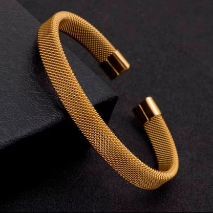 Men’s Stainless Steel Stylish Kara Bracelet