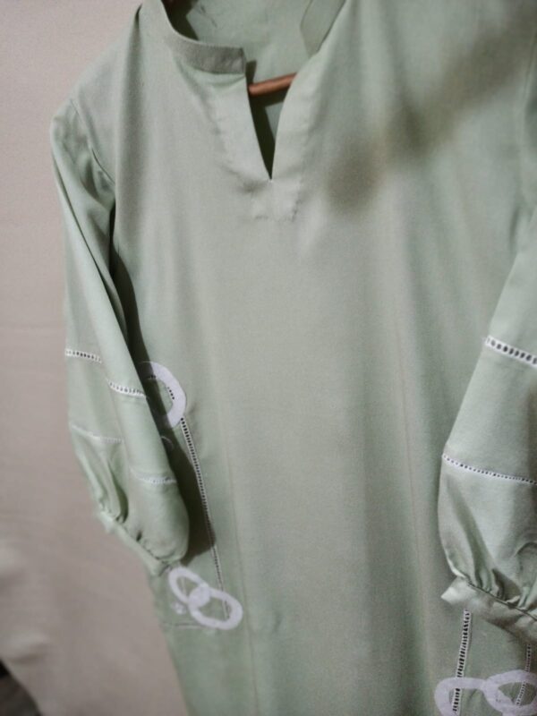 Elegant Mint Green Kurta with White Embroidered Details & Puffy Sleeves